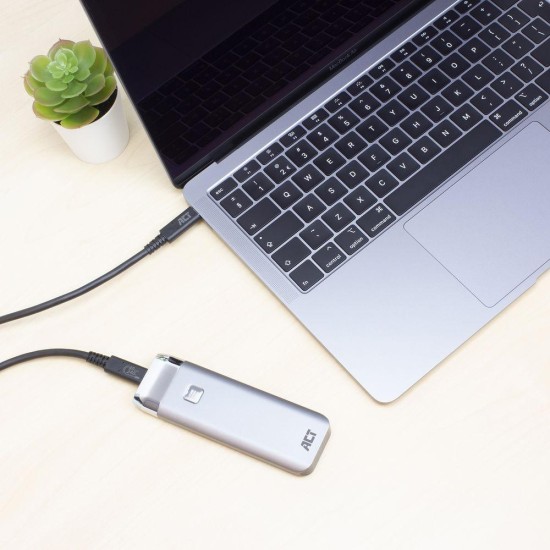 Кабел ACT USB-C - USB-C, 0.8 м / USB4, 40Gbps, 240W, сертифициран USB-IF Кабел ACT USB-C - USB-C, 0.8 м / USB4, 40Gbps, 240W, сертифициран USB-IF